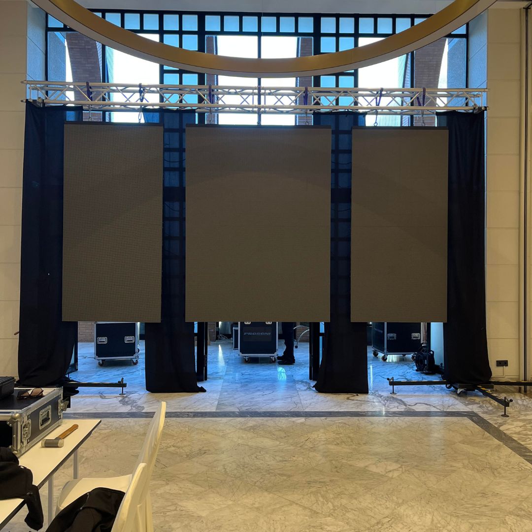 Servicios profesionales de sonido, iluminación y vídeo