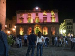 montaje y alquiler de equipos de sonido e iluminación en Extremadura